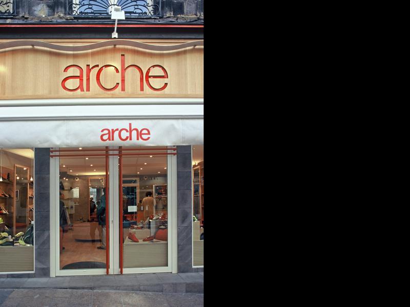 R alisation d une boutique Arche Clermont Ferrand 63 Ivars